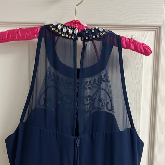 B Darlin 9/10 juniors short formal dress, navy - Picture 4 of 5